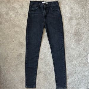 Levi’s 720 High Rise Super Skinny Jeans